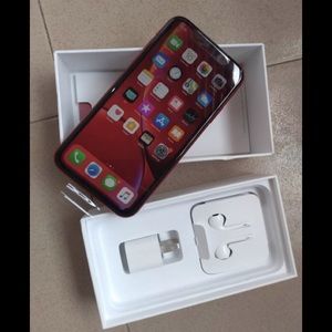 iPhone XR red